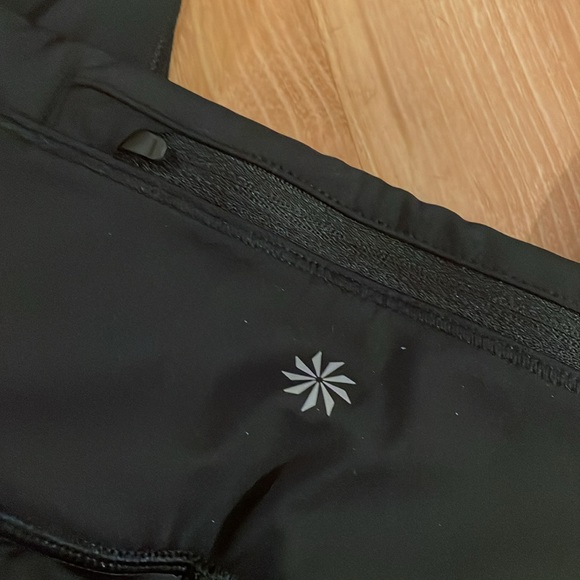 Athleta Black Accelerate 7/8 Tight Legging Medium - Picture 5 of 7